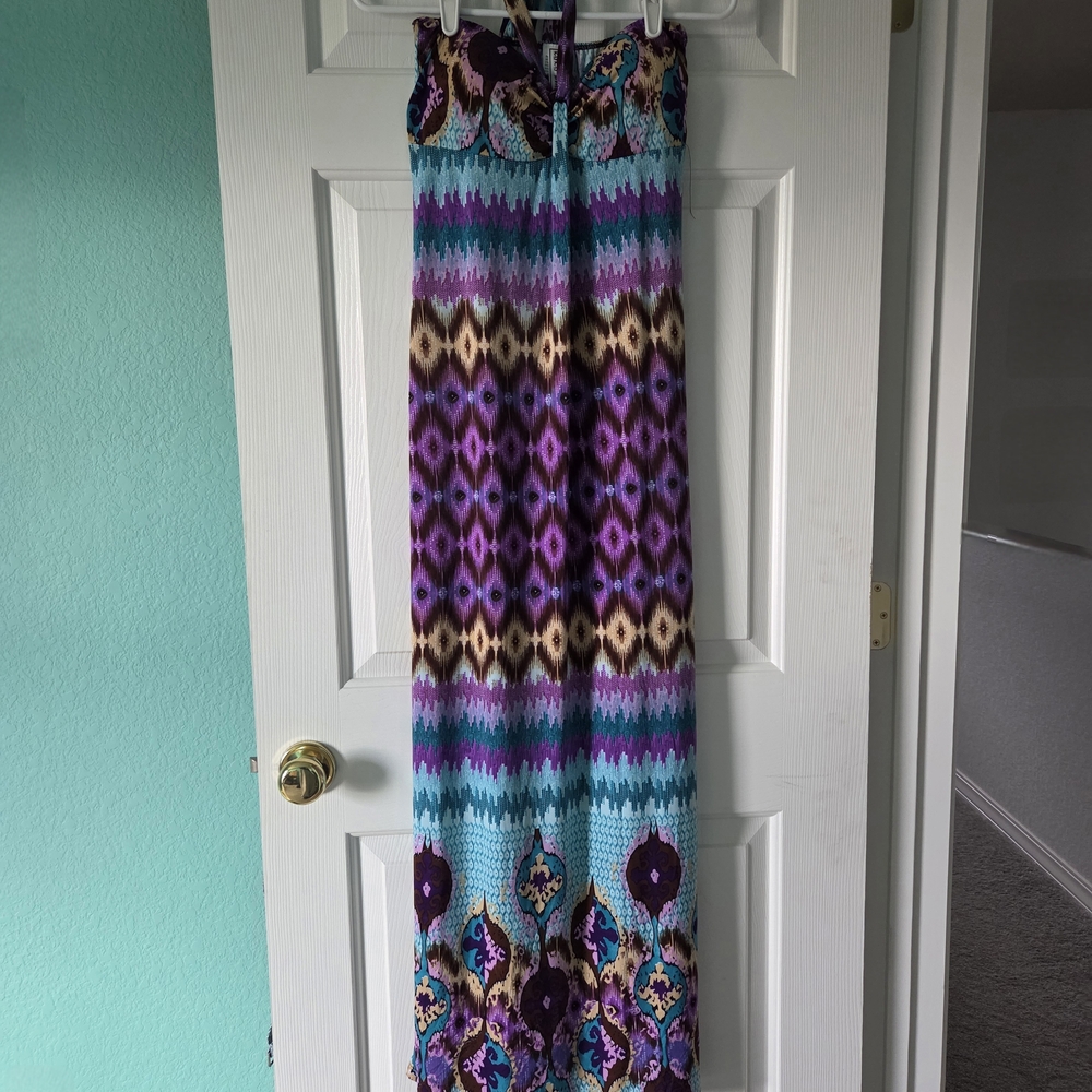 Koko Breeze Vibrant Patterned Dress